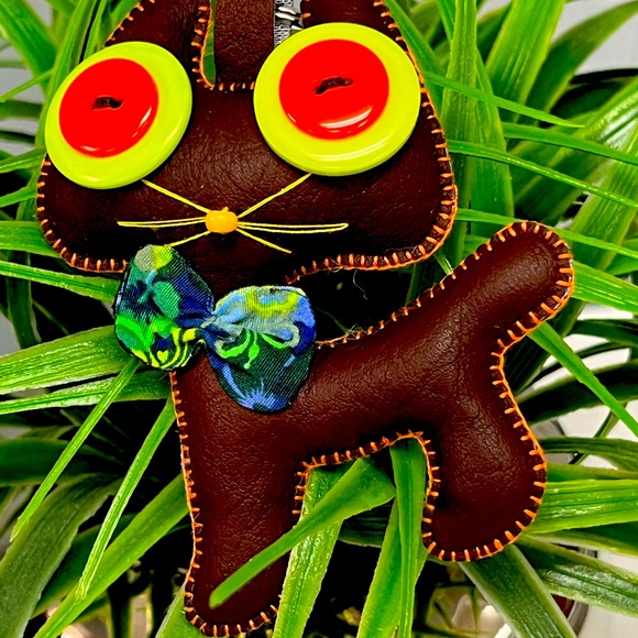 Keychain Dog handmade - Picture 1 of 3